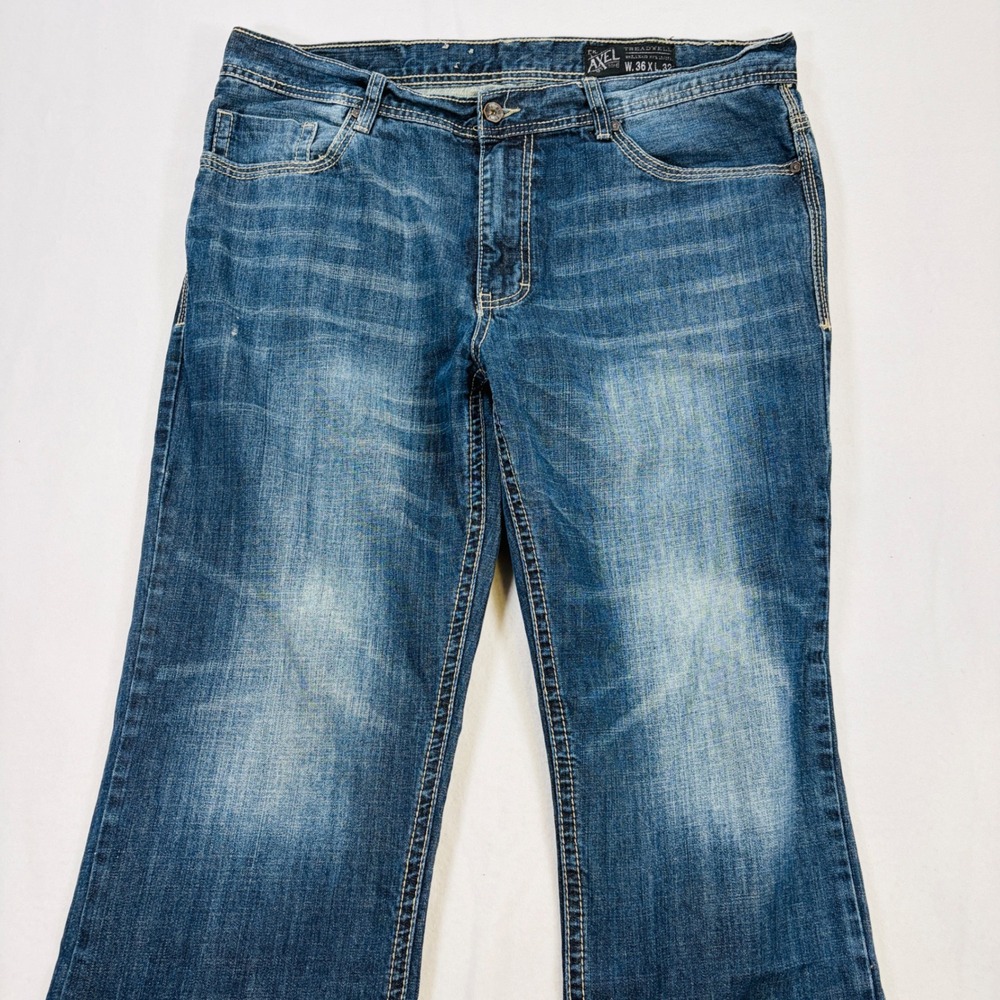 T.K. Axel Mens 36x32 Treadwell Relaxed Straight Leg Jeans Blue Medium Wash Denim